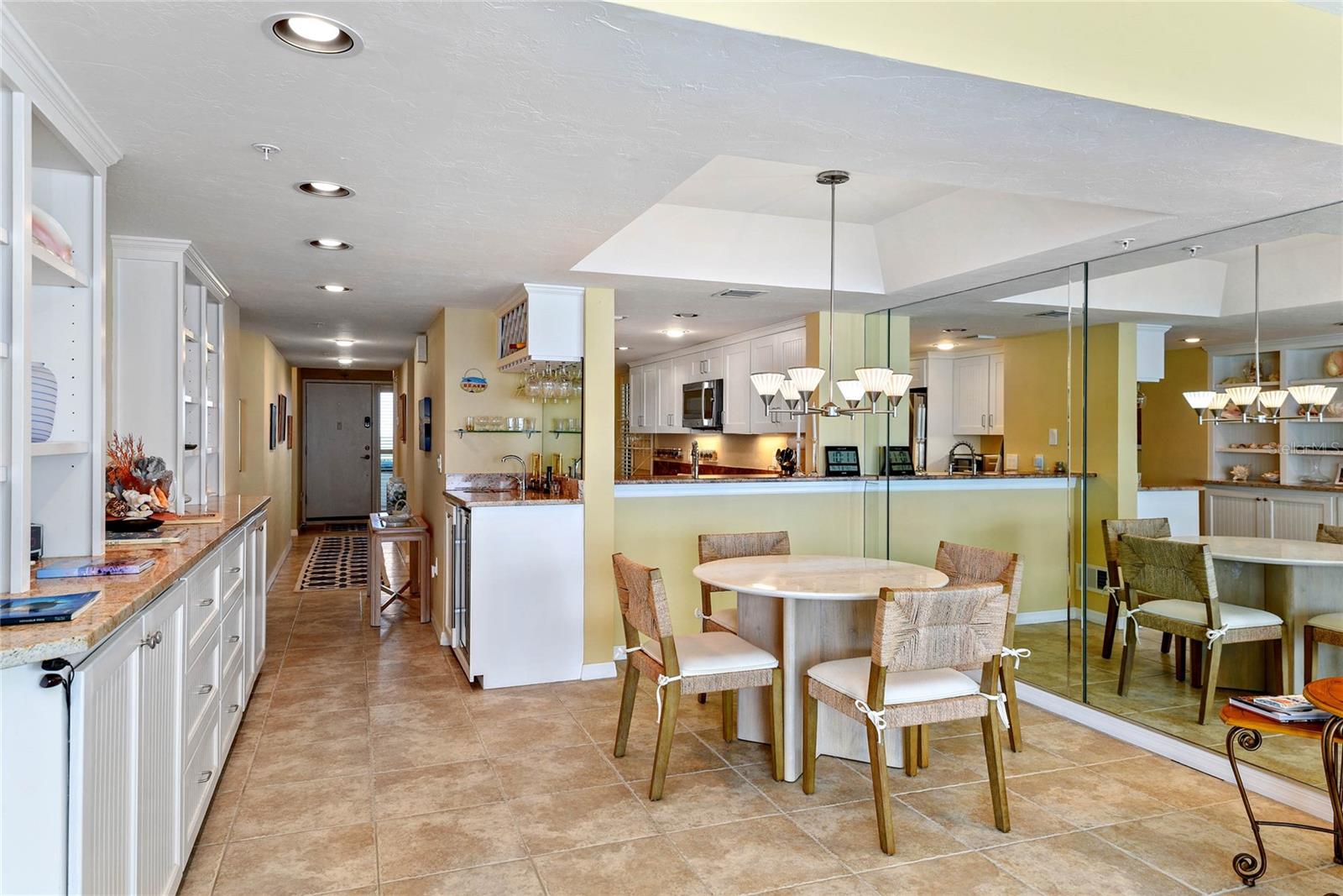 EBB TIDE CONDO - Residential