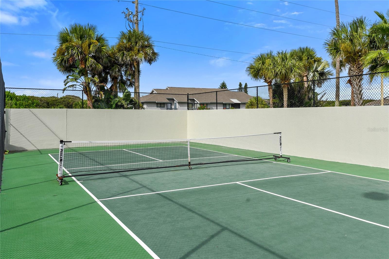 EBB TIDE CONDO - Residential