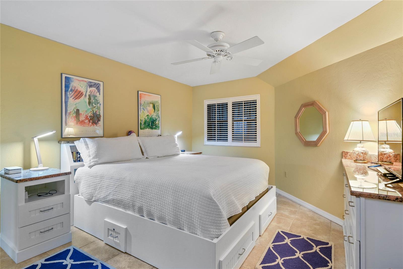 EBB TIDE CONDO - Residential