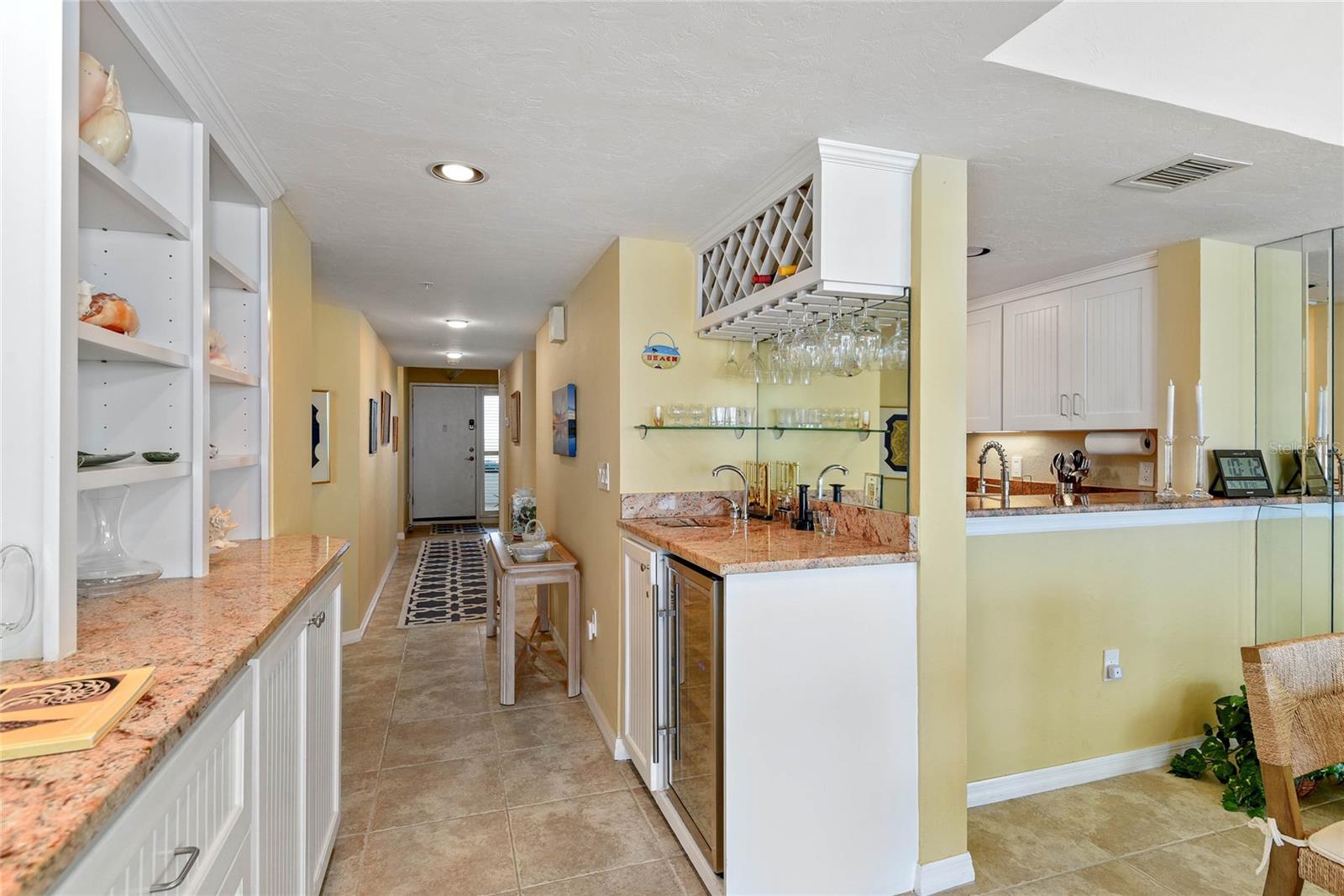 EBB TIDE CONDO - Residential