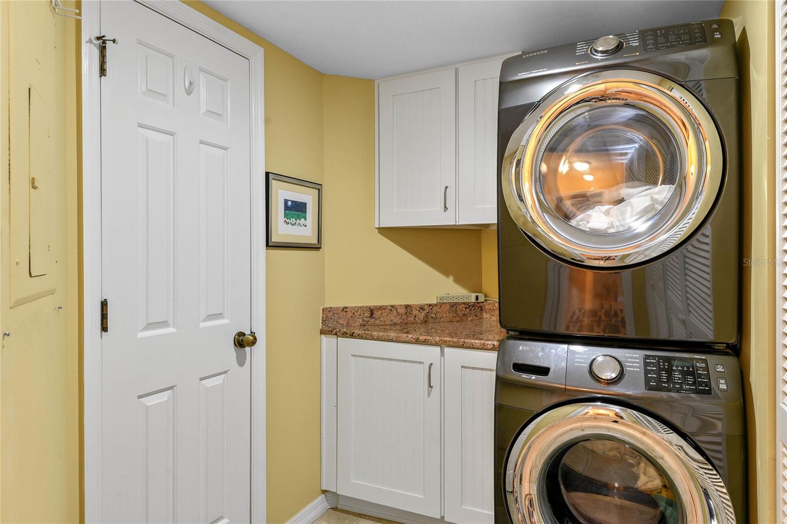 EBB TIDE CONDO - Residential