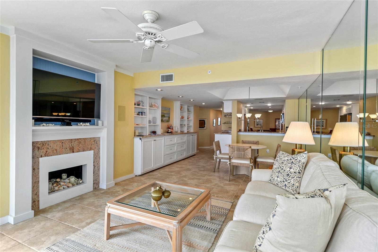 EBB TIDE CONDO - Residential