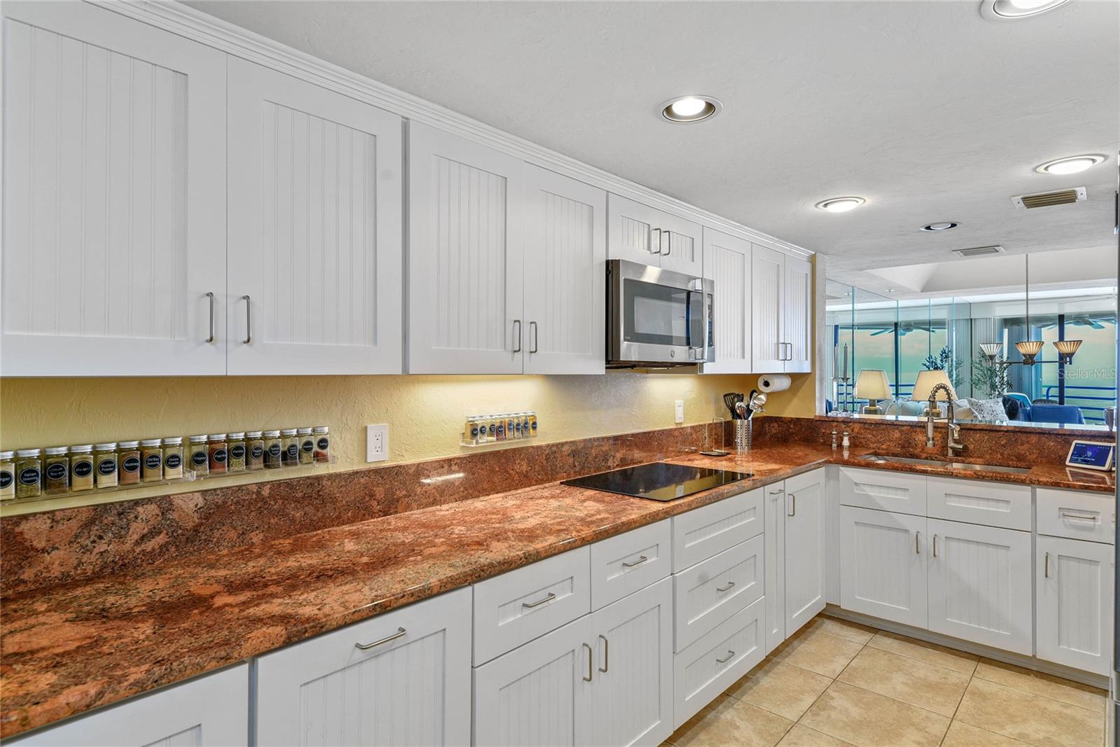 EBB TIDE CONDO - Residential