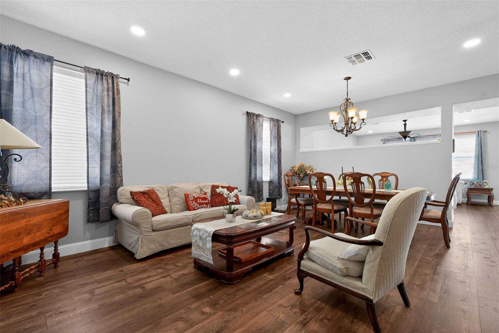 BALLANTRAE VILLAGES 3A & 3B - Residential