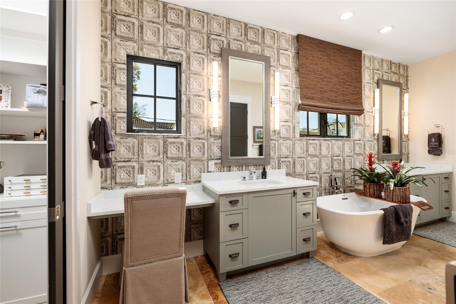 SNELL ISLE SHORES - Residential