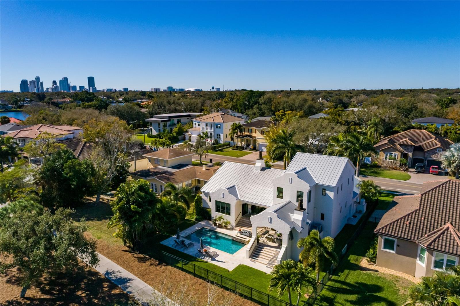 SNELL ISLE SHORES - Residential