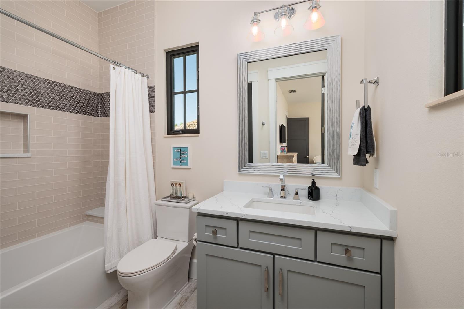 SNELL ISLE SHORES - Residential