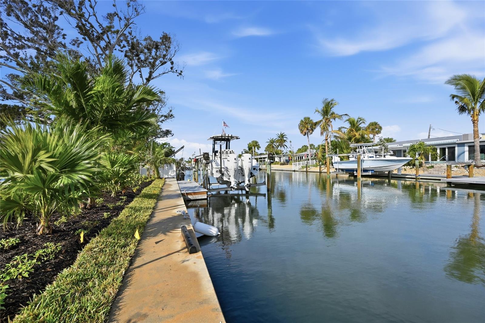 KEY ROYALE 9TH ADD - Residential