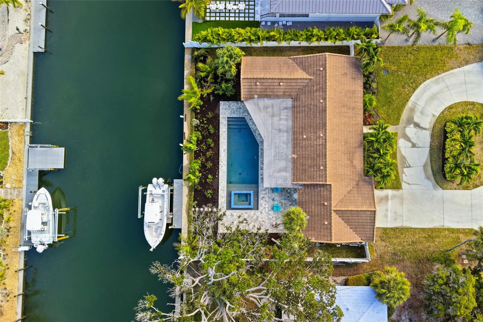 KEY ROYALE 9TH ADD - Residential