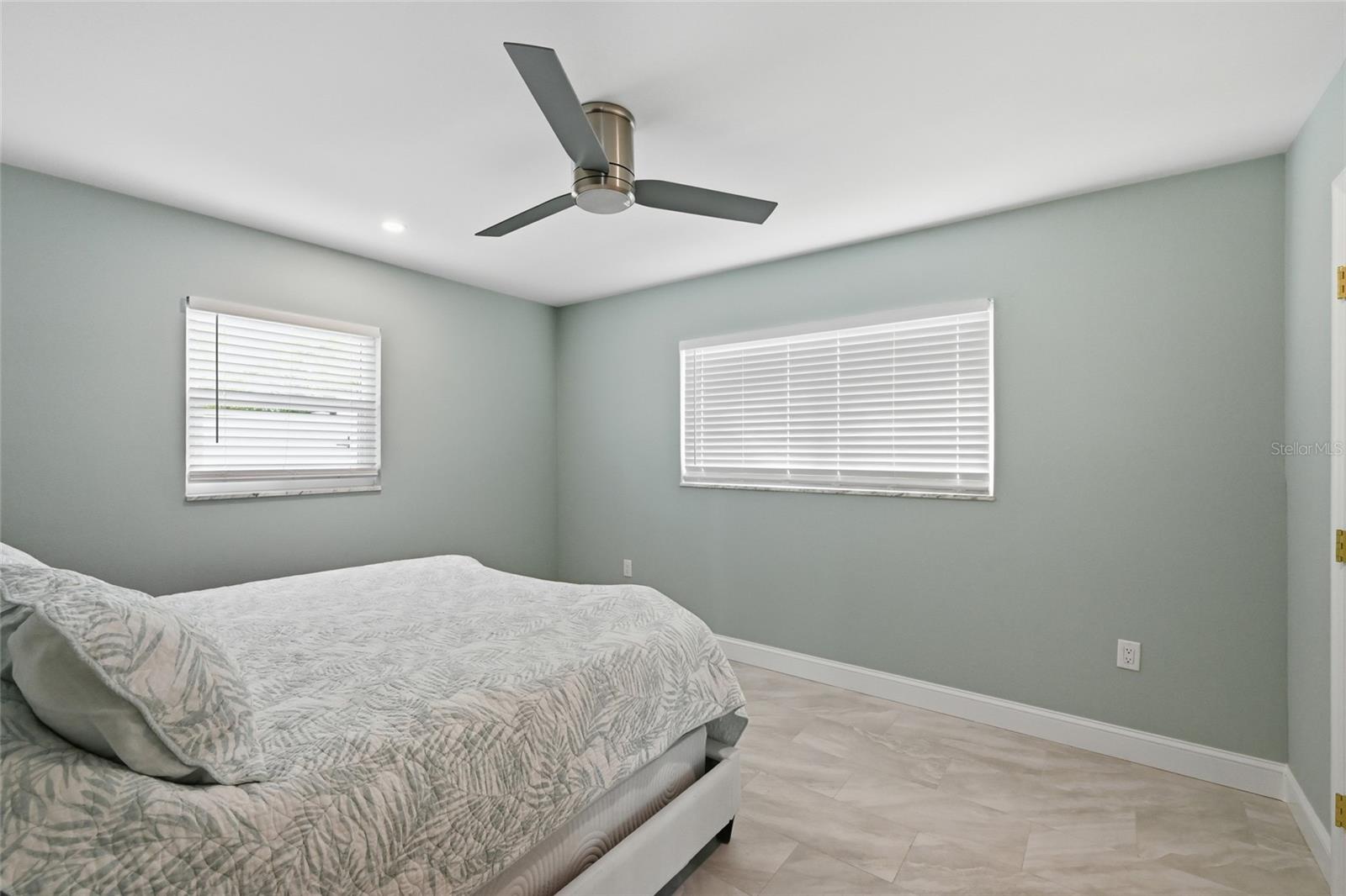 KEY ROYALE 9TH ADD - Residential