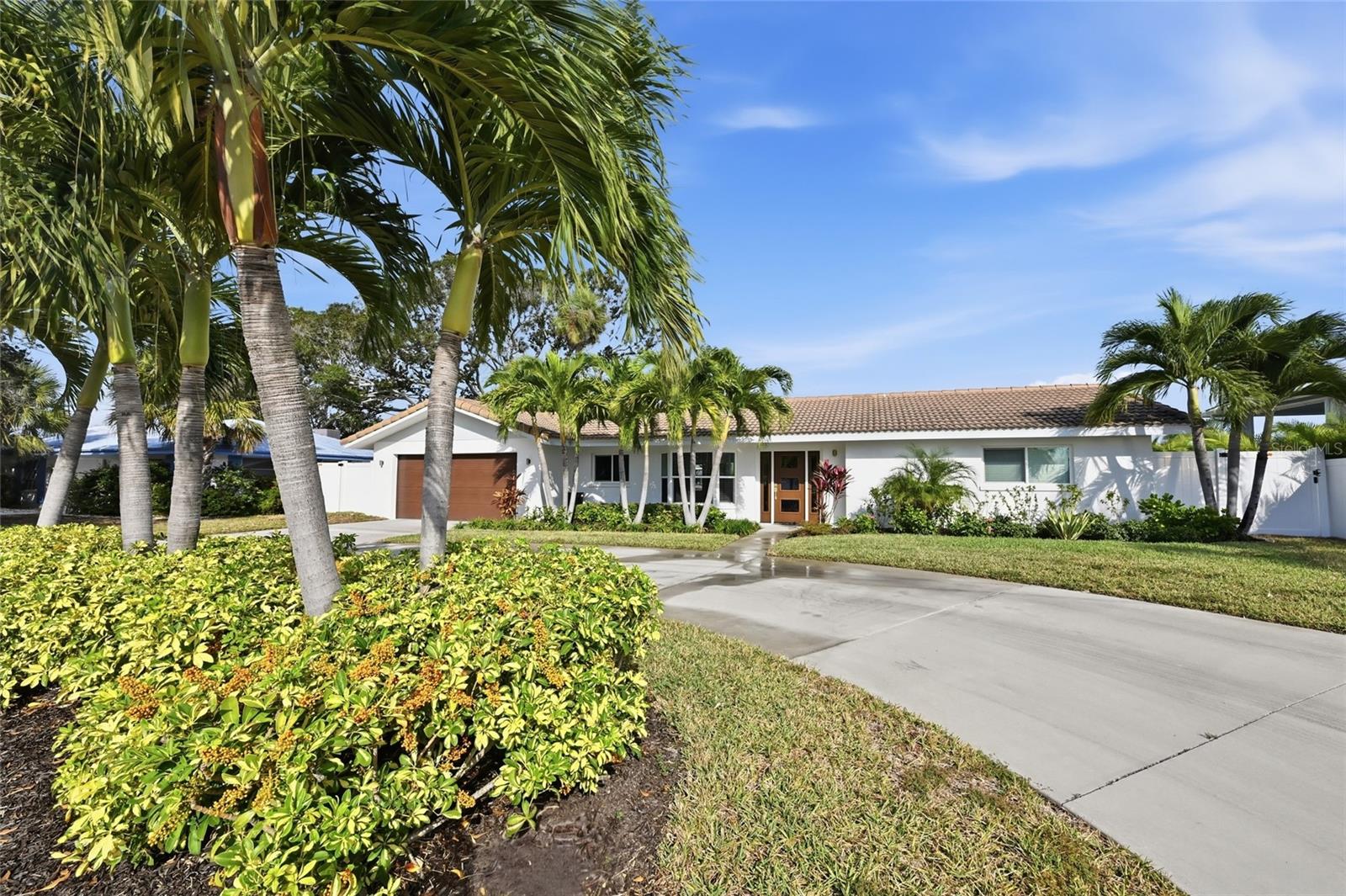 KEY ROYALE 9TH ADD - Residential