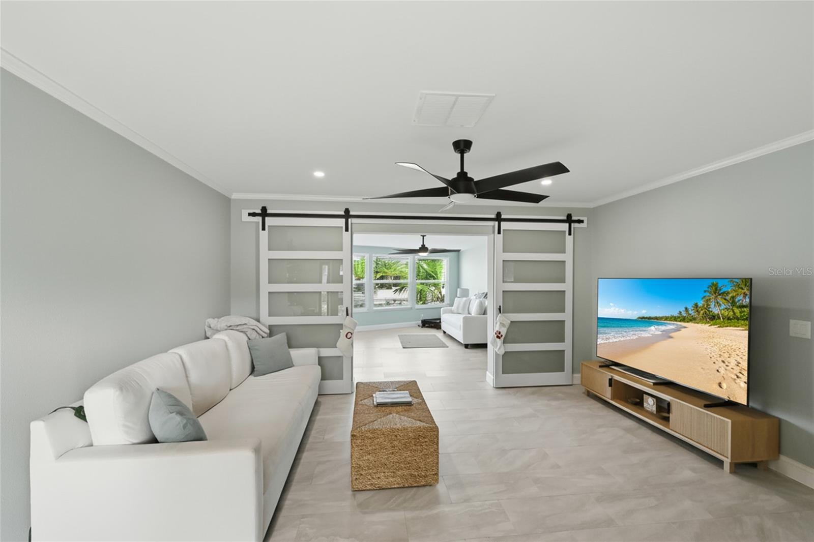 KEY ROYALE 9TH ADD - Residential