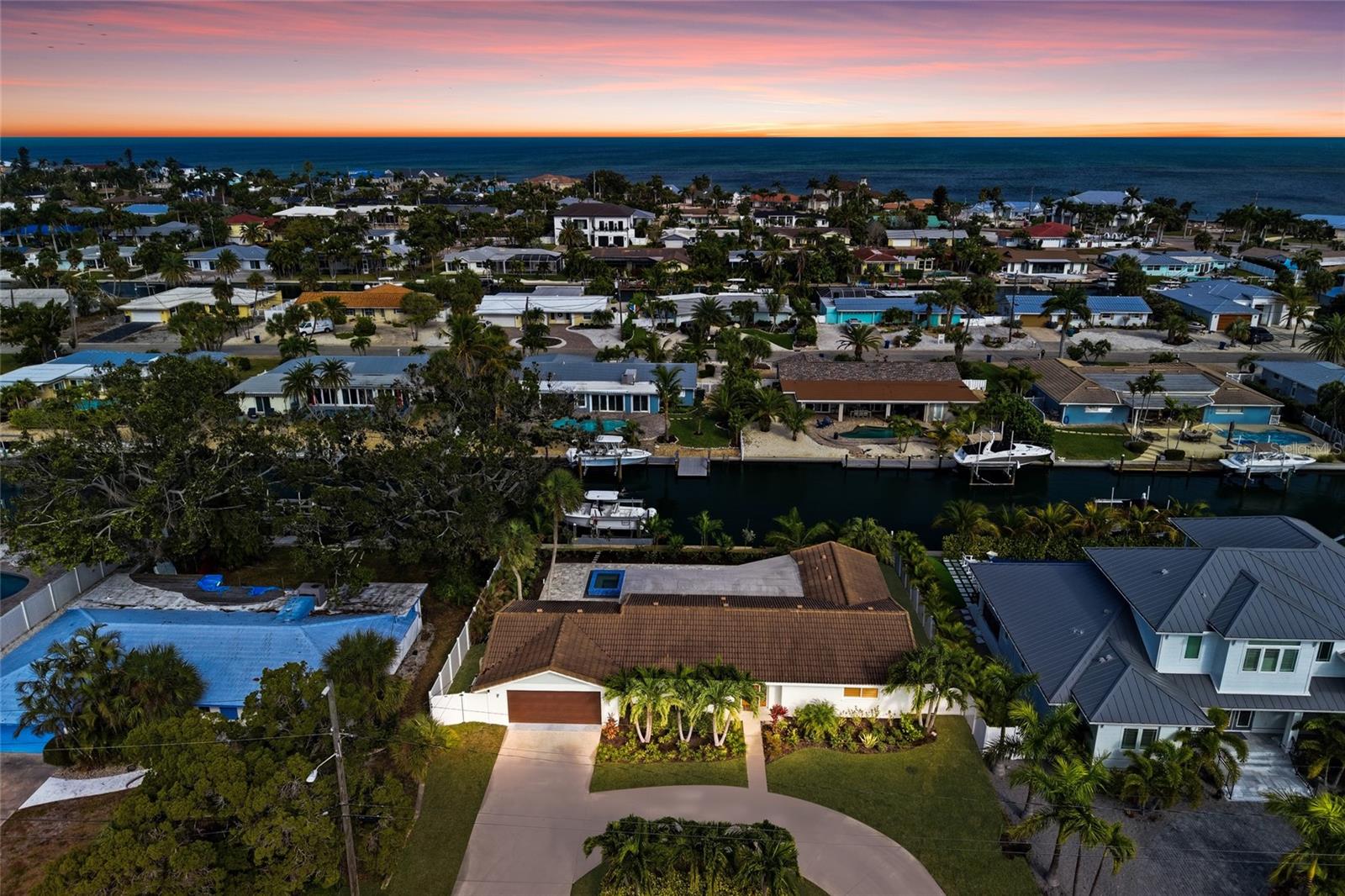 KEY ROYALE 9TH ADD - Residential