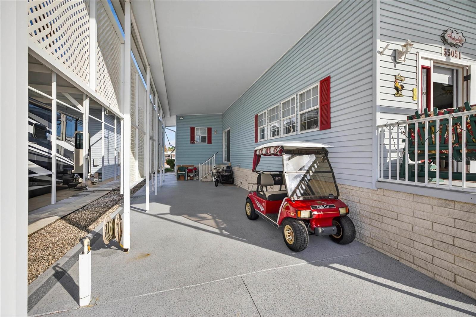 AMERICAN CONDOMINIUM - Residential