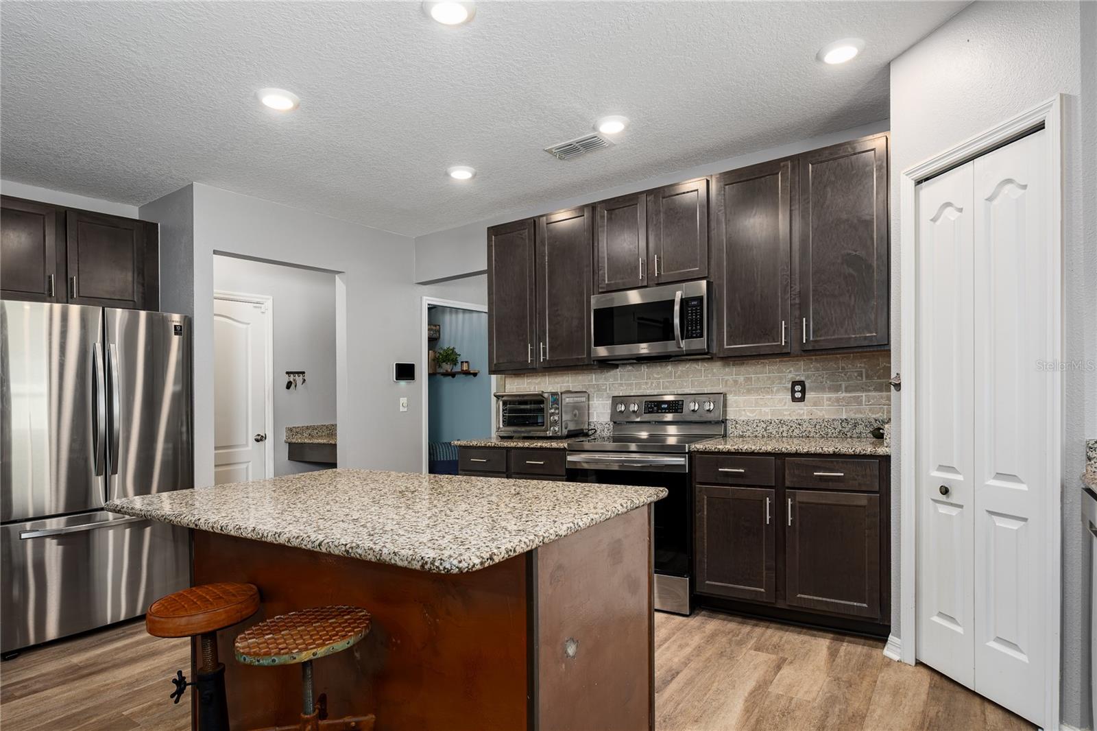 WILLOW WALK PH IIF & IIG - Residential