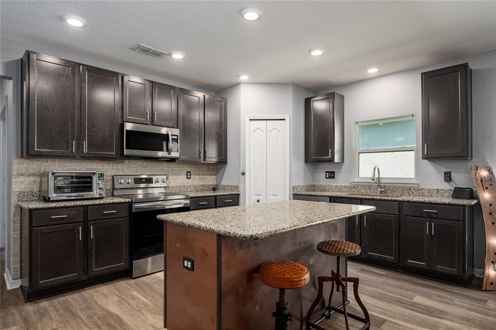 WILLOW WALK PH IIF & IIG - Residential