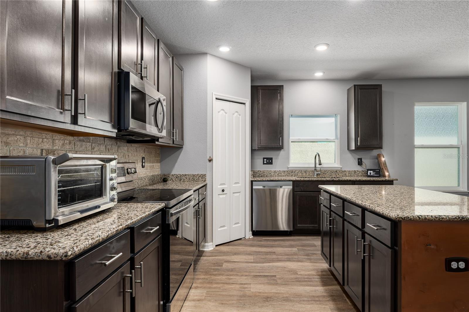 WILLOW WALK PH IIF & IIG - Residential