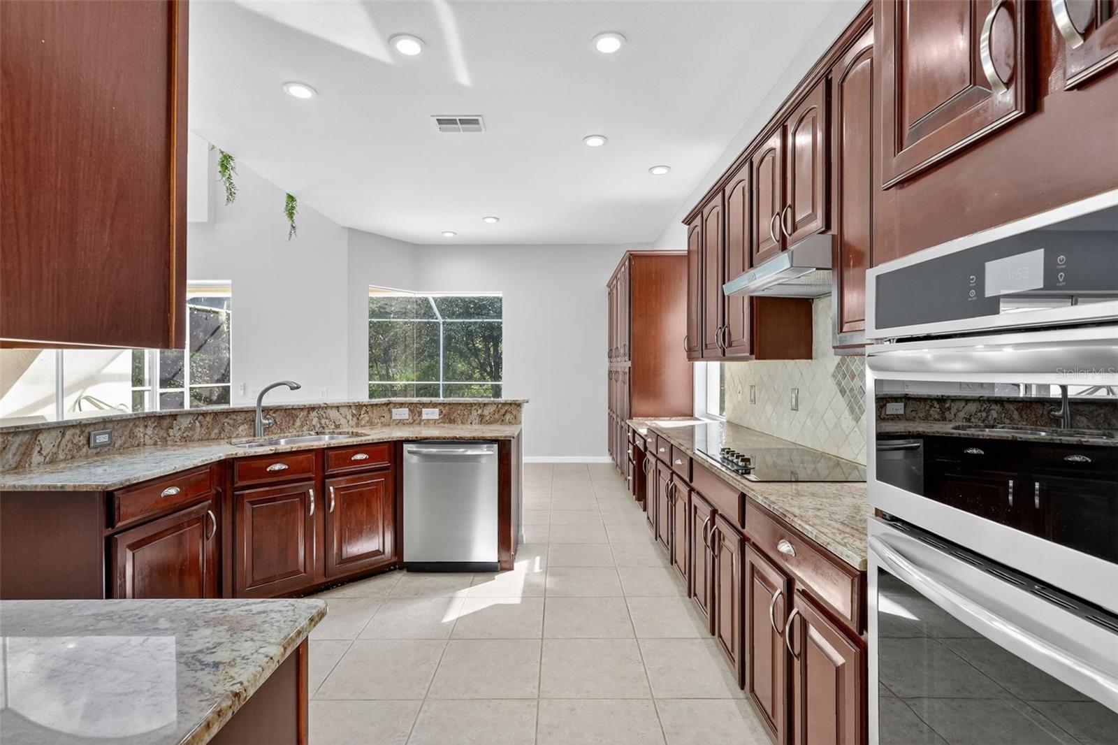 ARBOR GREENE PH 7 UNIT 1 - Residential