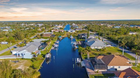 A home in PORT CHARLOTTE