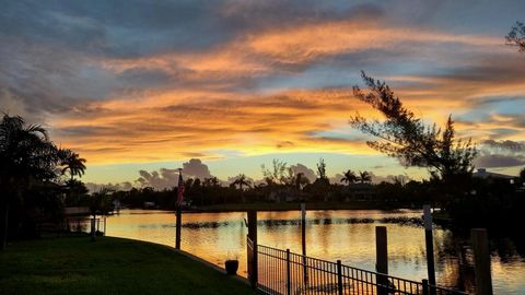 A home in PORT CHARLOTTE