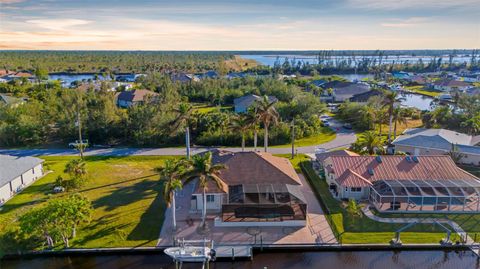 A home in PORT CHARLOTTE