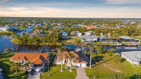 A home in PORT CHARLOTTE