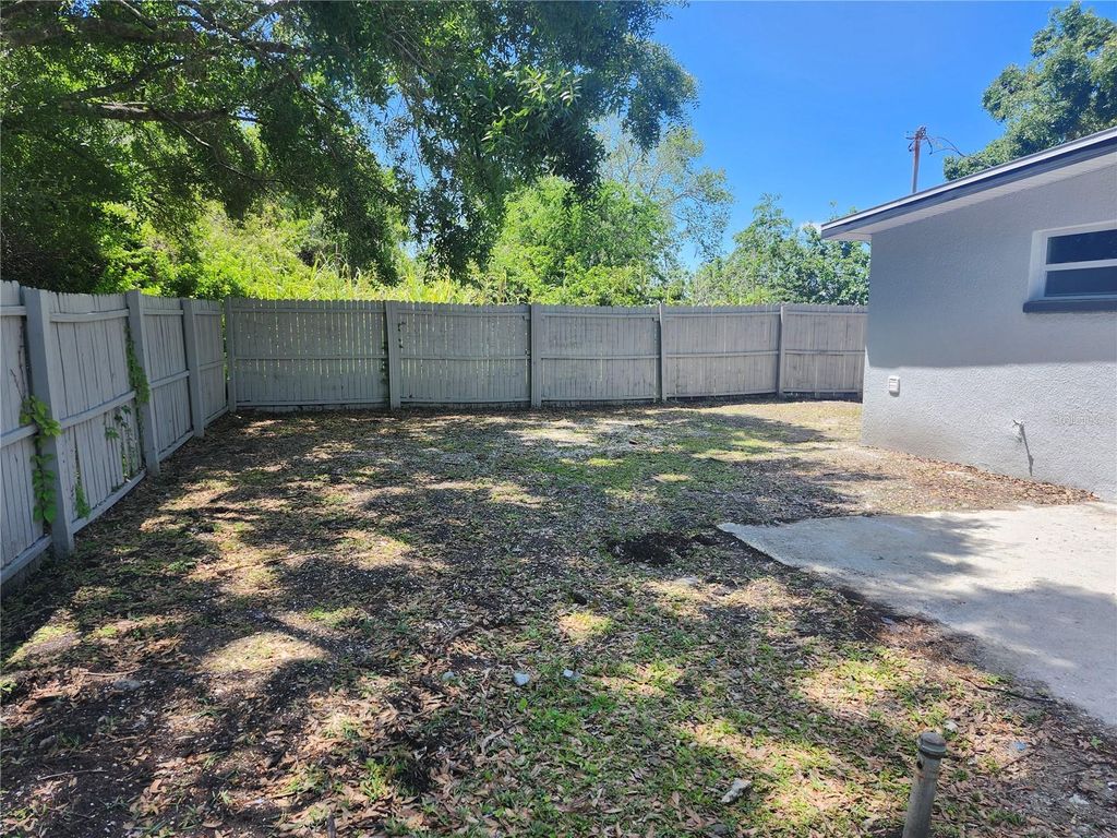 Photo of 825 Lincoln Avenue, Tarpon Springs, FL 34689 (MLS # W7874322)