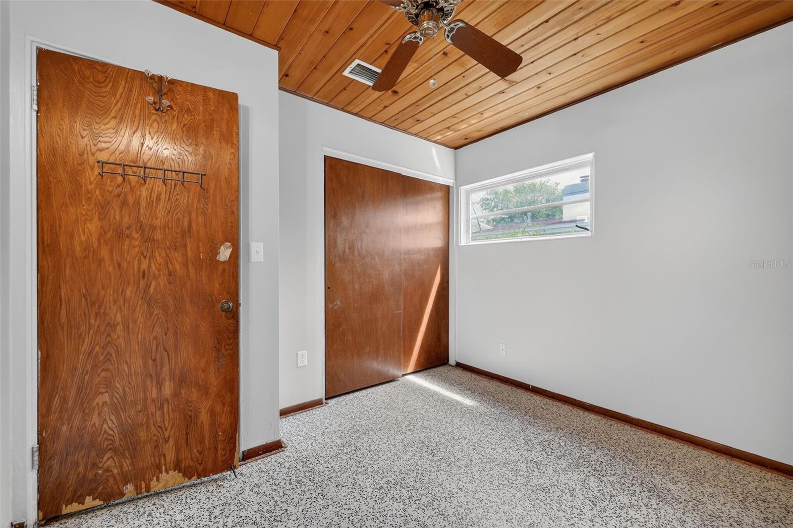 HOLIDAY HEIGHTS 2ND ADD - Residential