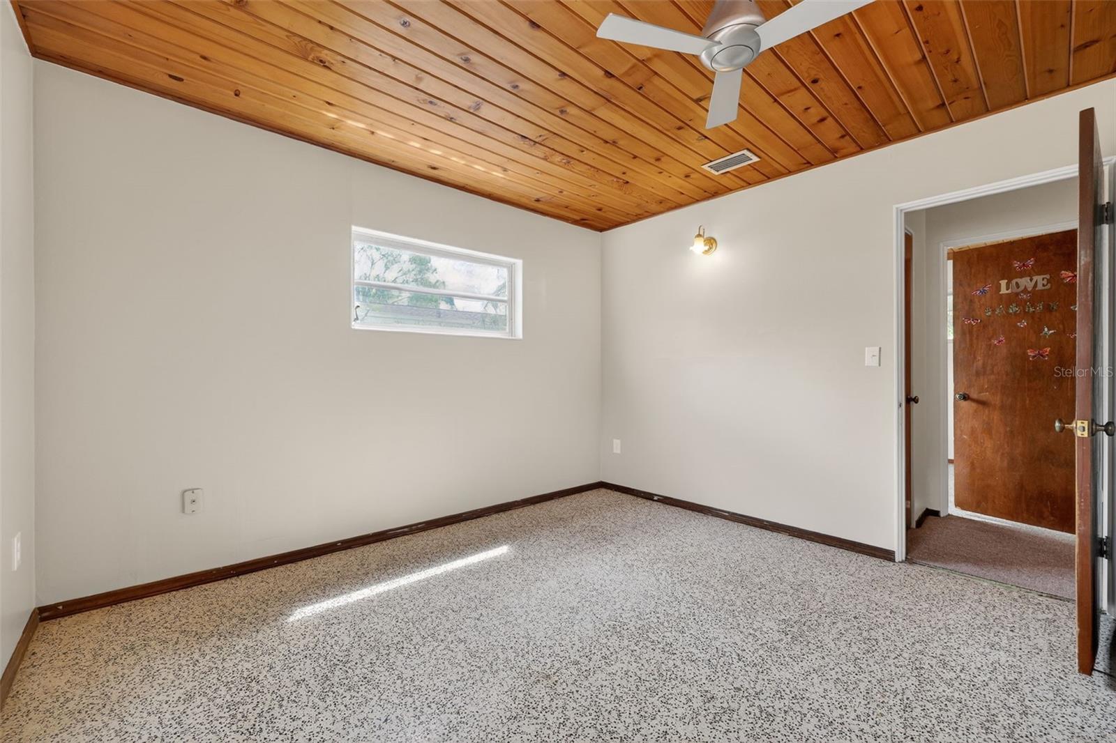 HOLIDAY HEIGHTS 2ND ADD - Residential