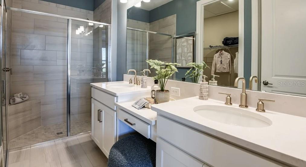 ESPLANADE AT CENTER LAKE RANCH - Residential