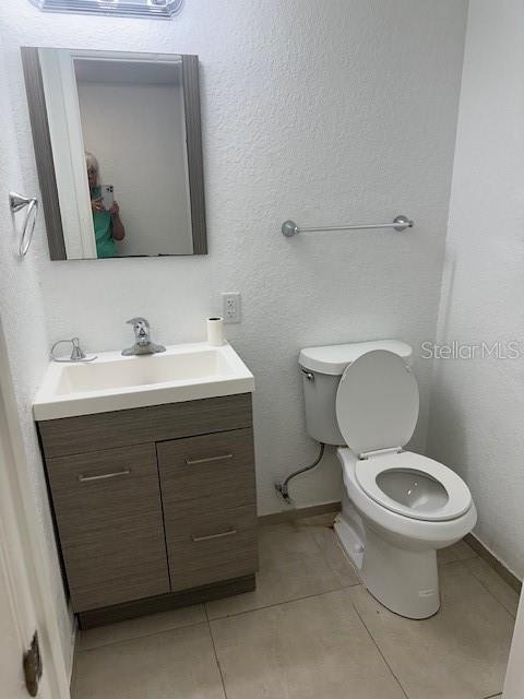 FAIRWAY OAKS - Residential