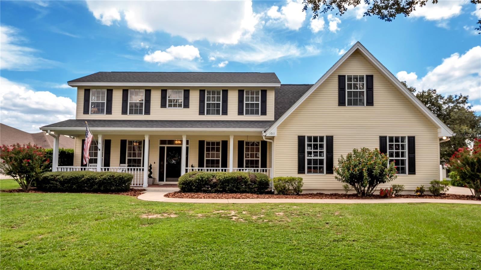LAKE POINT SOUTH - Residential