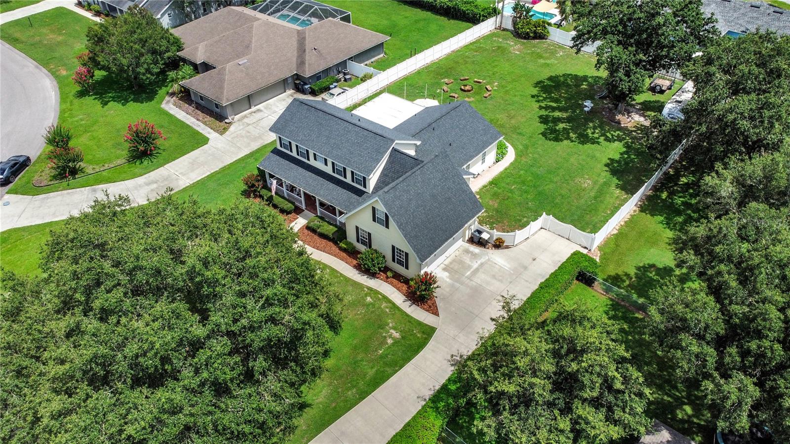 LAKE POINT SOUTH - Residential