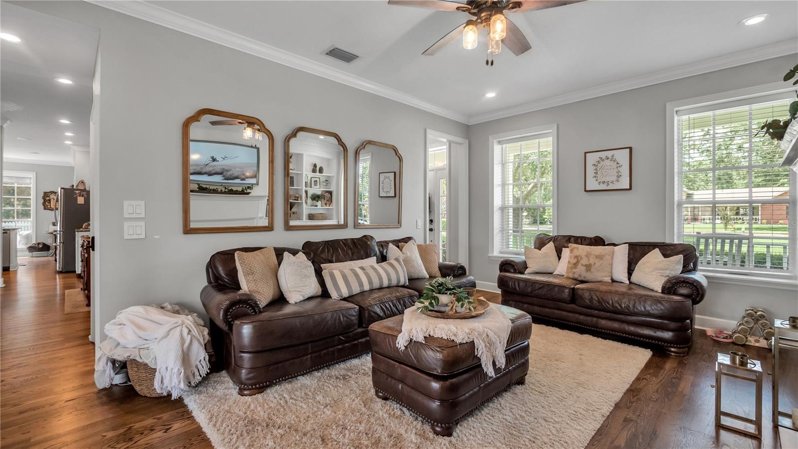 LAKE POINT SOUTH - Residential