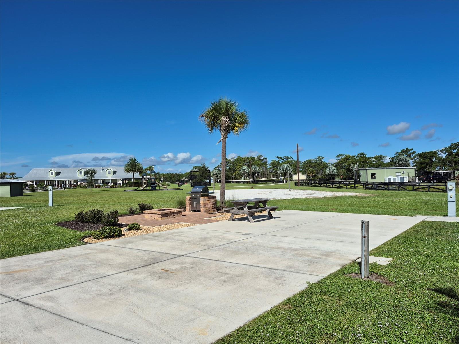 RESORT AT CANOPY OAKS - Land