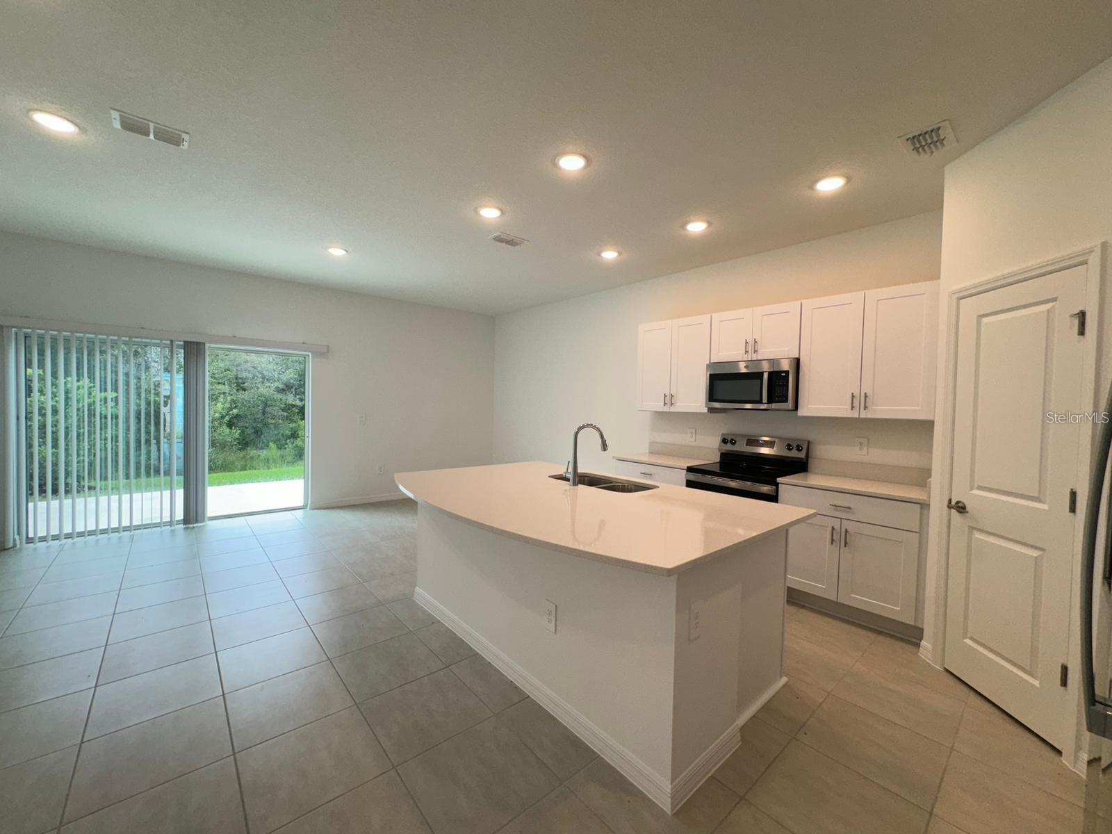 WESTVIEW POD A PH 1B & 2 - Residential Lease