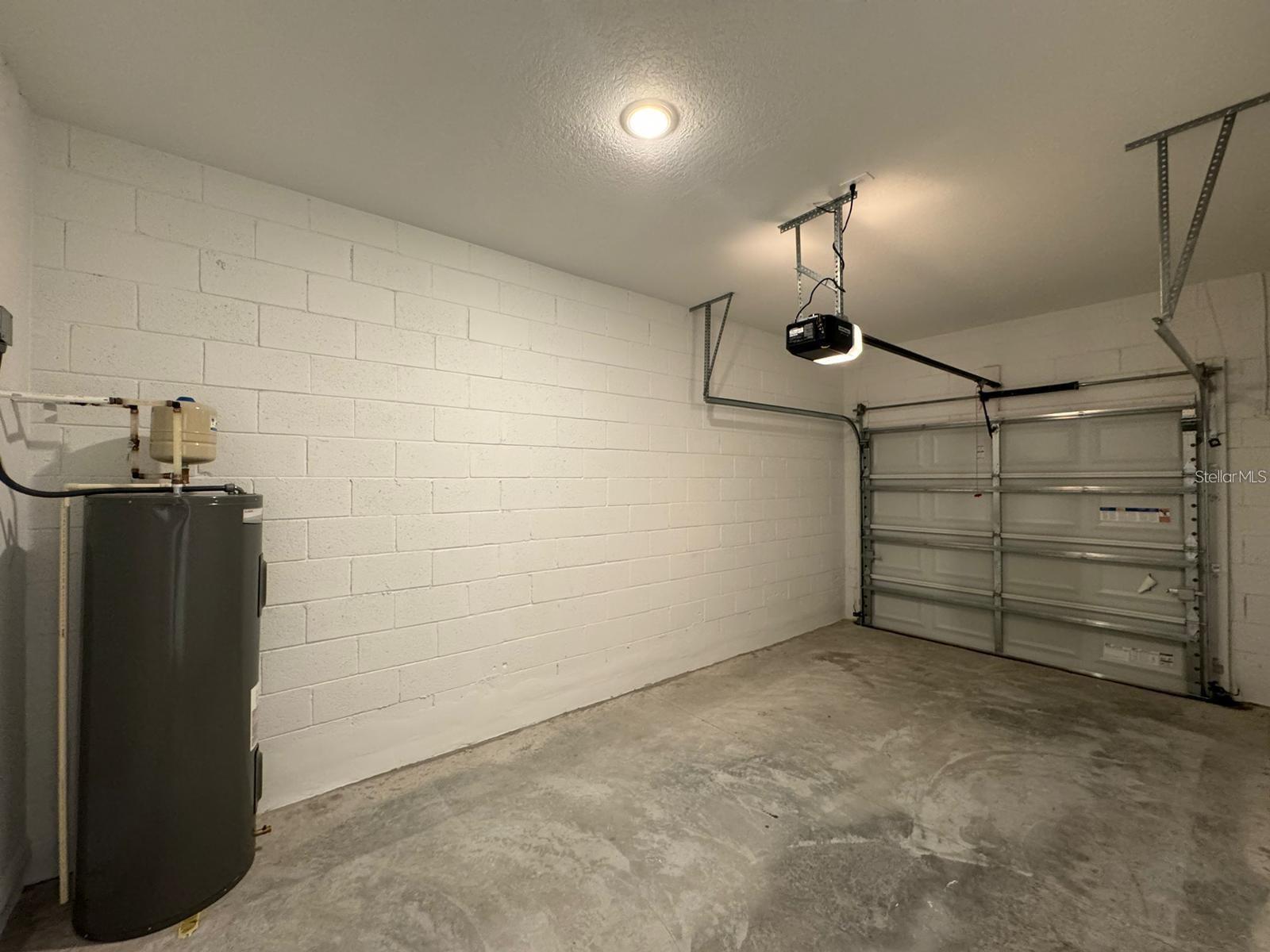 WESTVIEW POD A PH 1B & 2 - Residential Lease