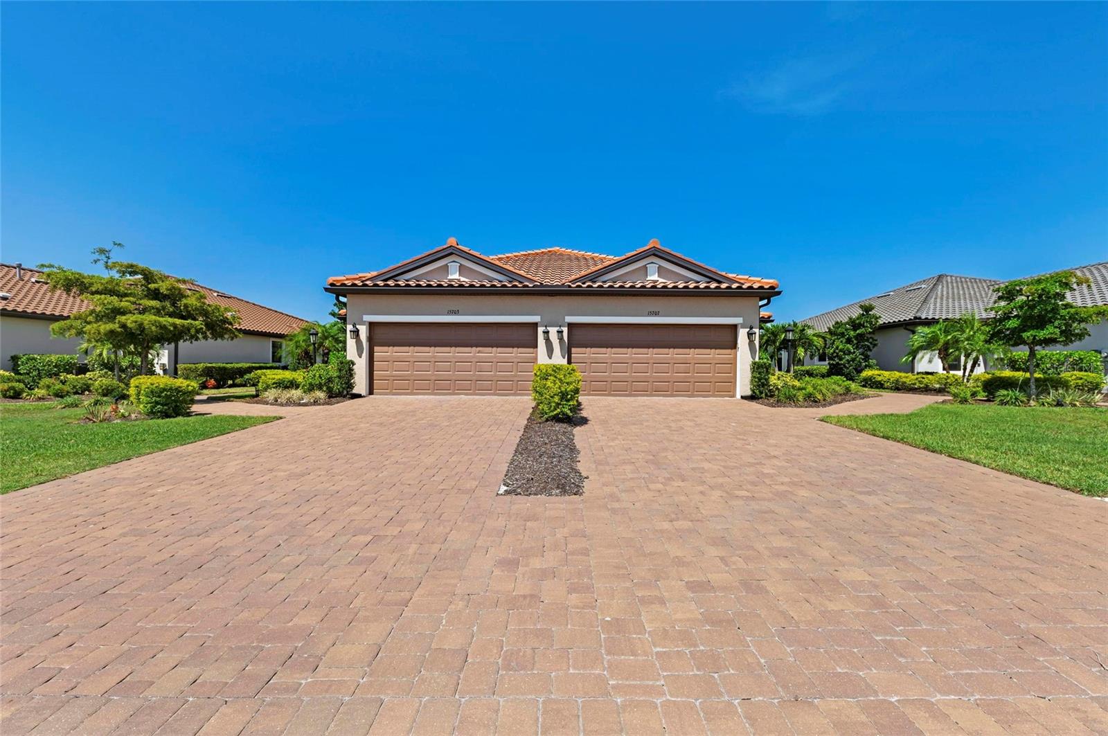 AZARIO ESPLANADE PH II SUBPH A, B & P - Residential