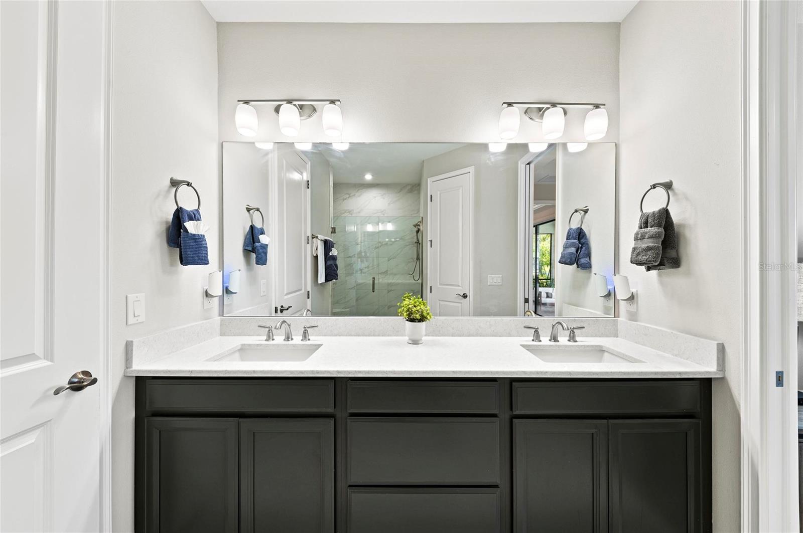 AZARIO ESPLANADE PH II SUBPH A, B & P - Residential