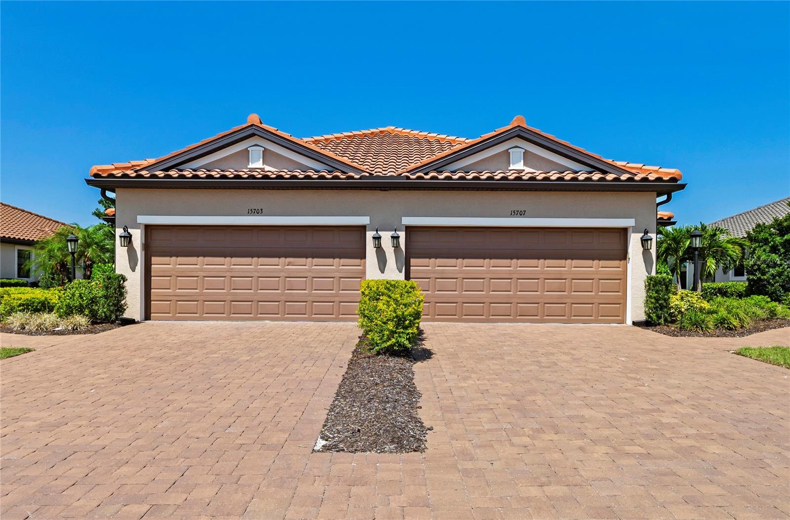 AZARIO ESPLANADE PH II SUBPH A, B & P - Residential