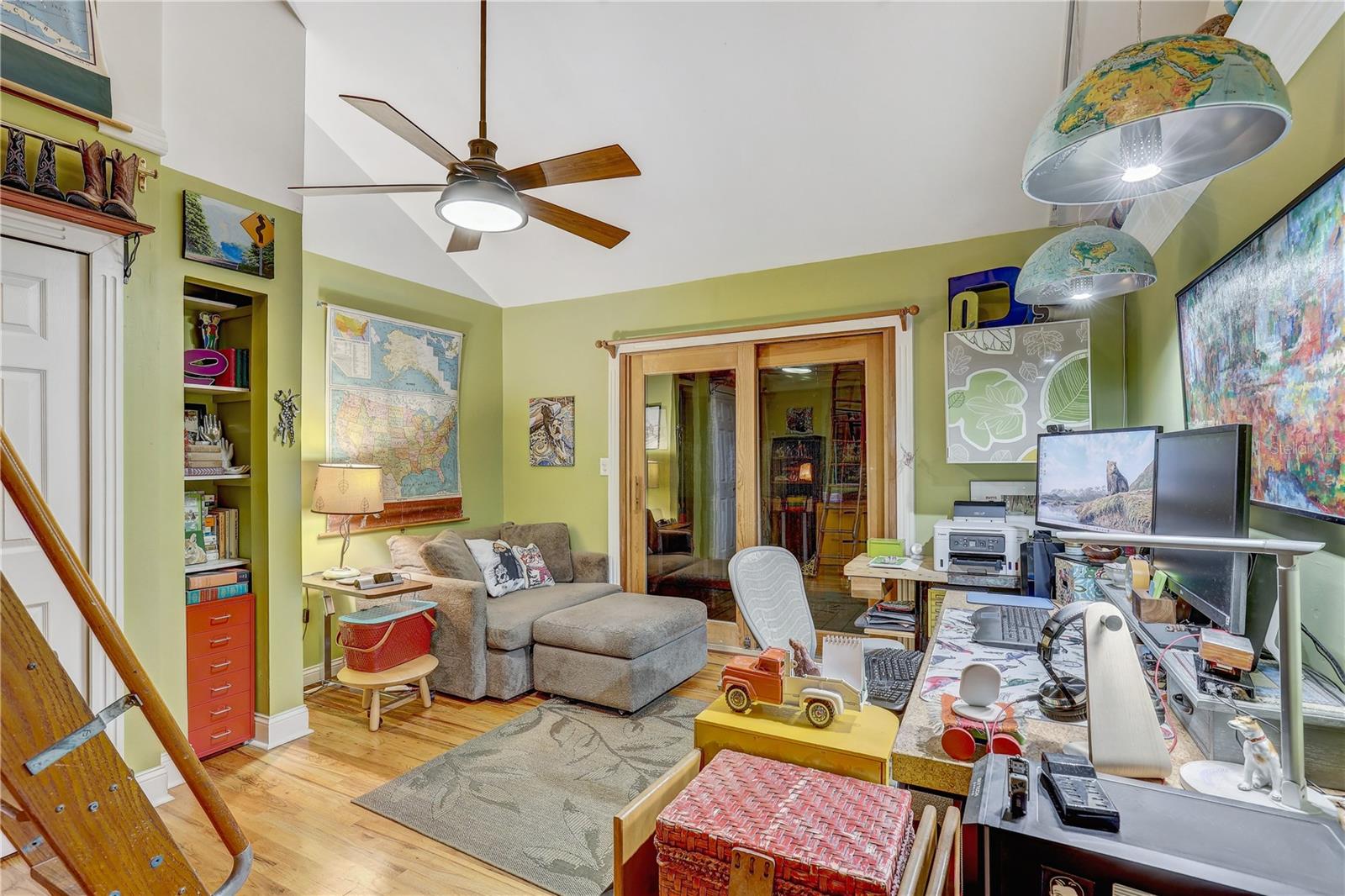 HAMNERS W E ALBIMAR - Residential