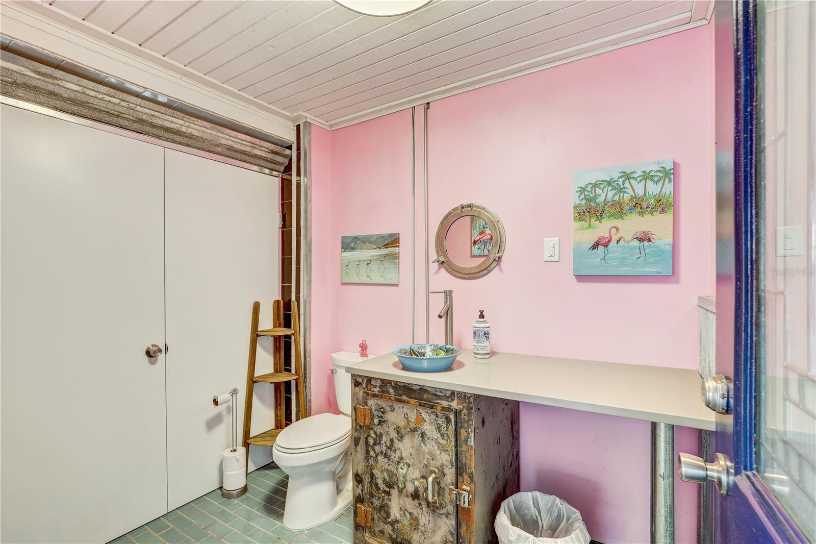 HAMNERS W E ALBIMAR - Residential