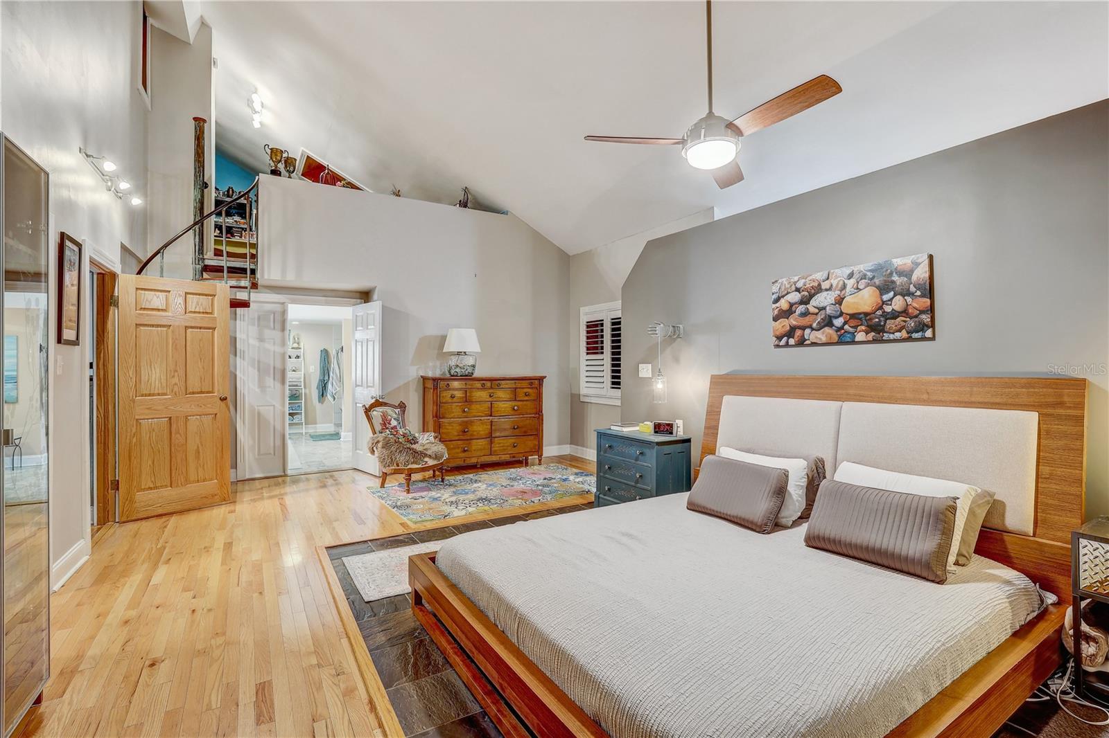 HAMNERS W E ALBIMAR - Residential