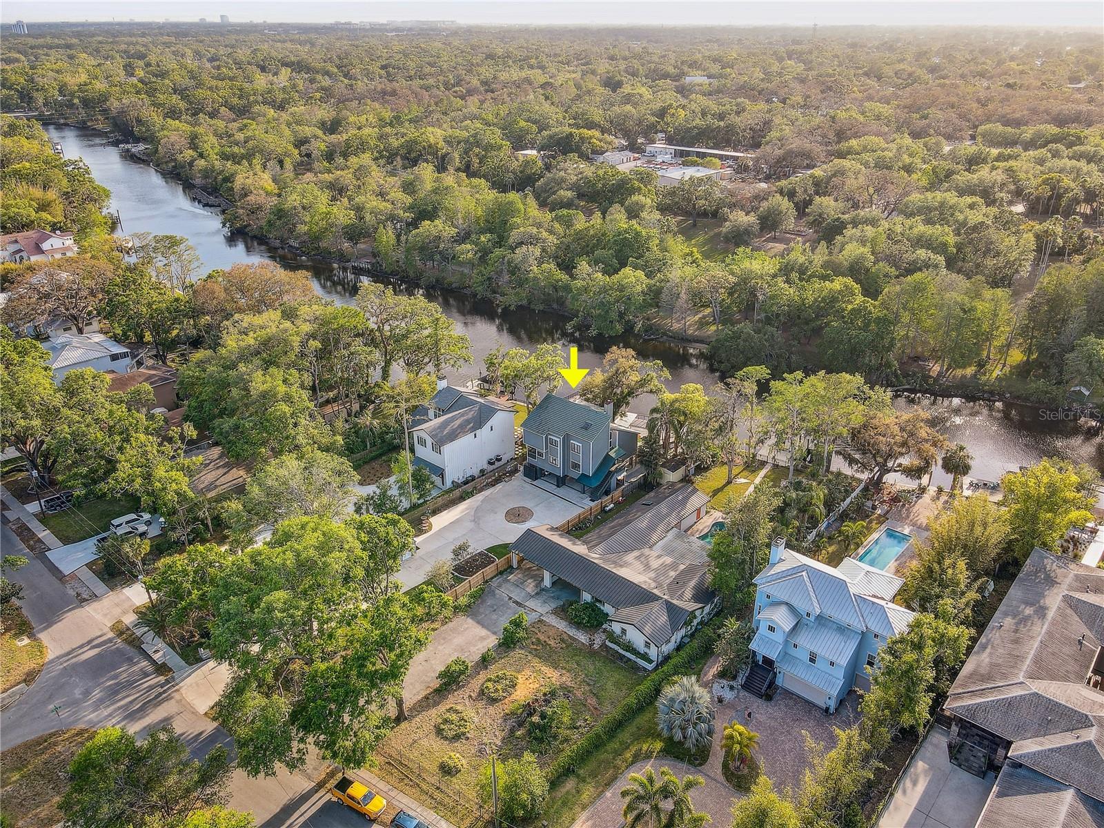 HAMNERS W E ALBIMAR - Residential