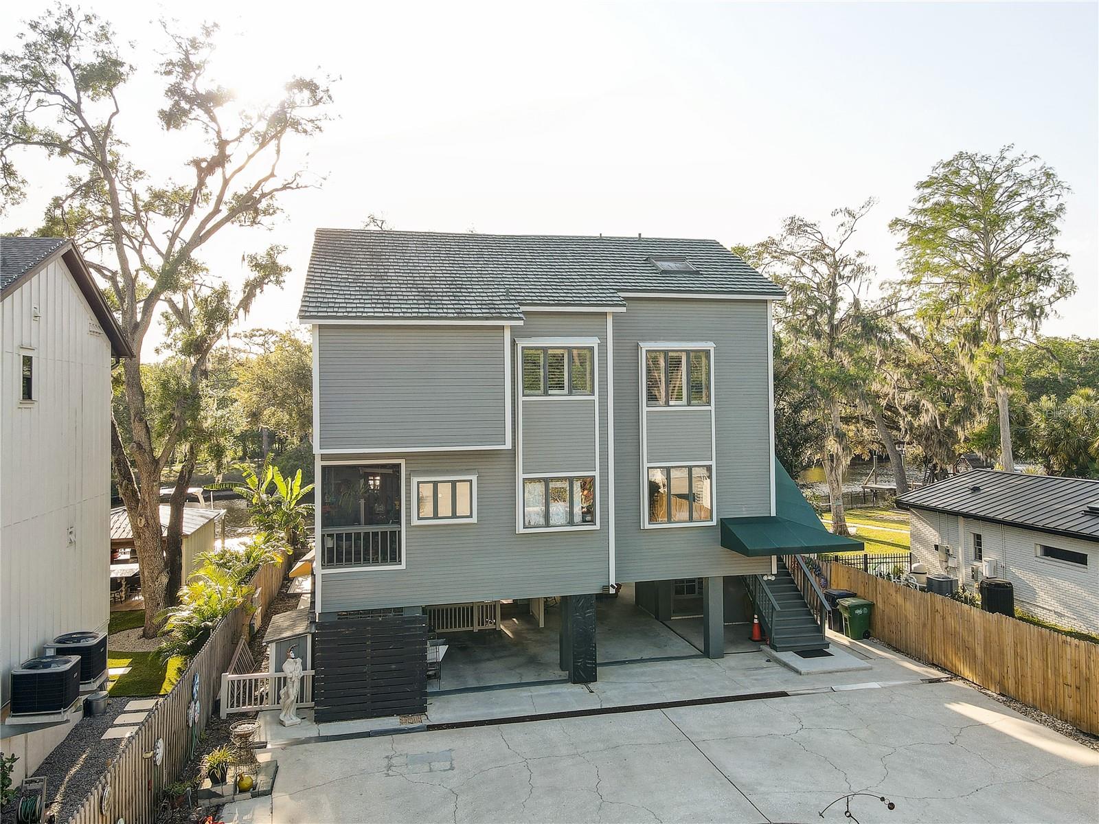 HAMNERS W E ALBIMAR - Residential