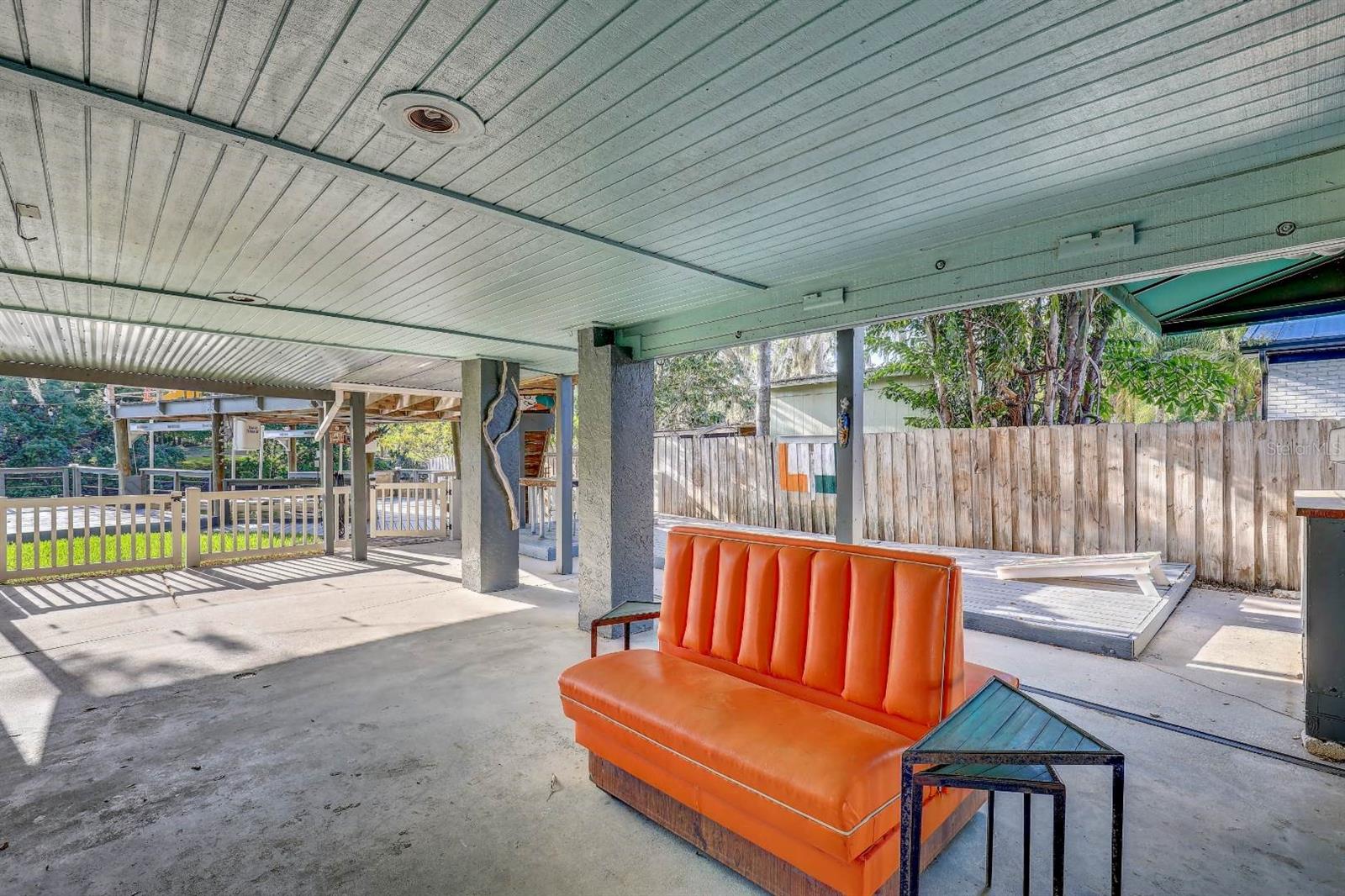 HAMNERS W E ALBIMAR - Residential