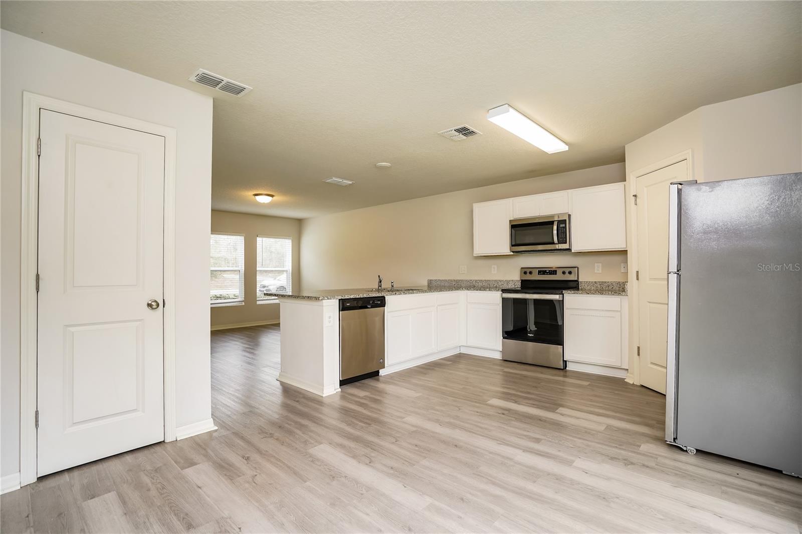 CITRUS SPGS UNIT 22 - Residential Lease