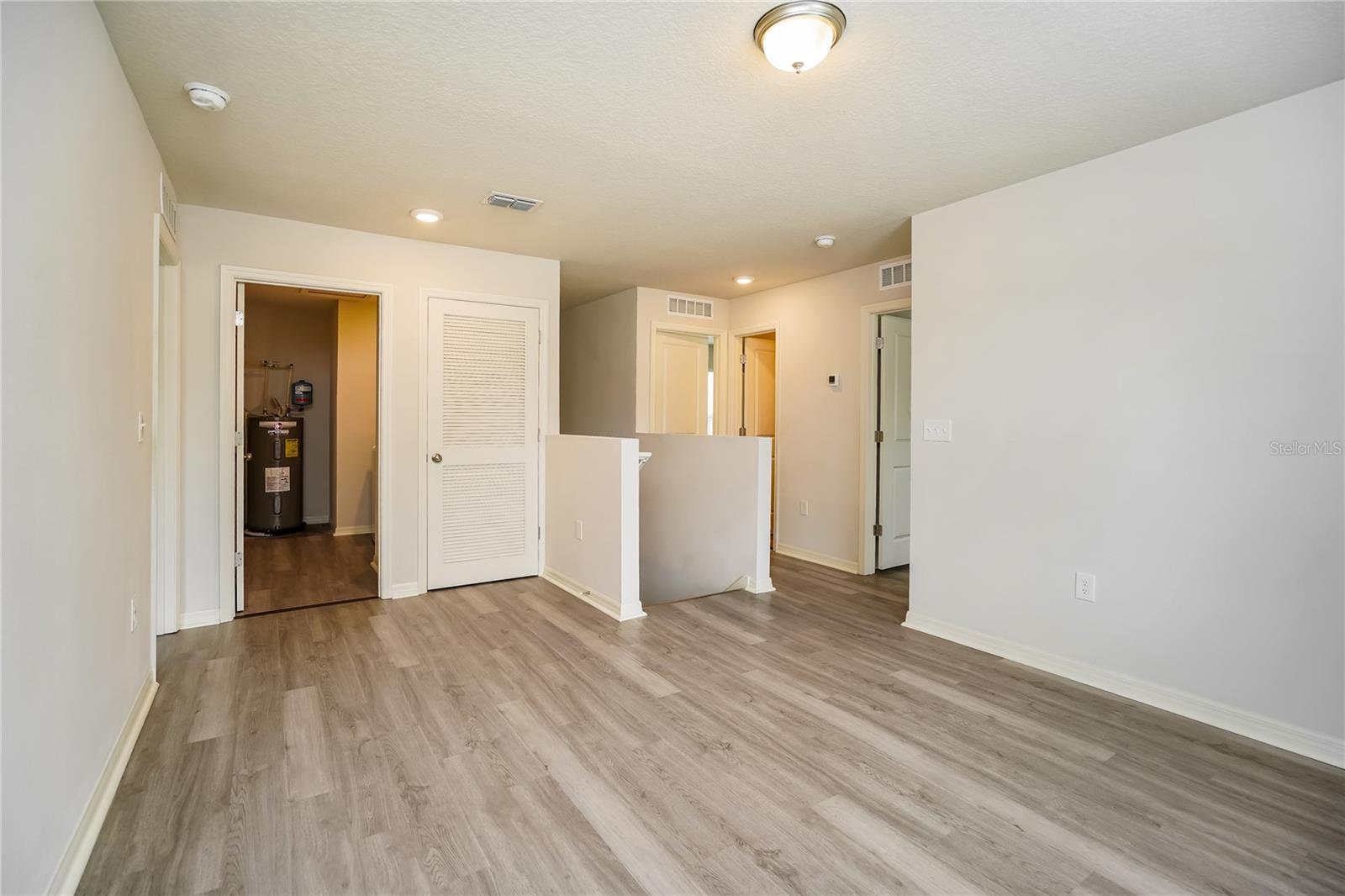 CITRUS SPGS UNIT 22 - Residential Lease