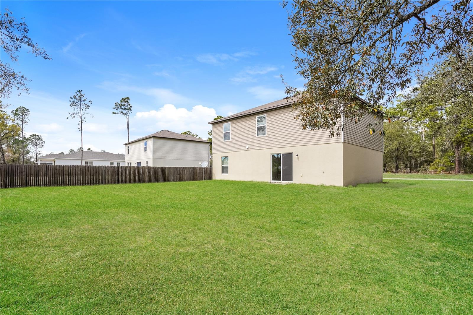 CITRUS SPGS UNIT 22 - Residential Lease