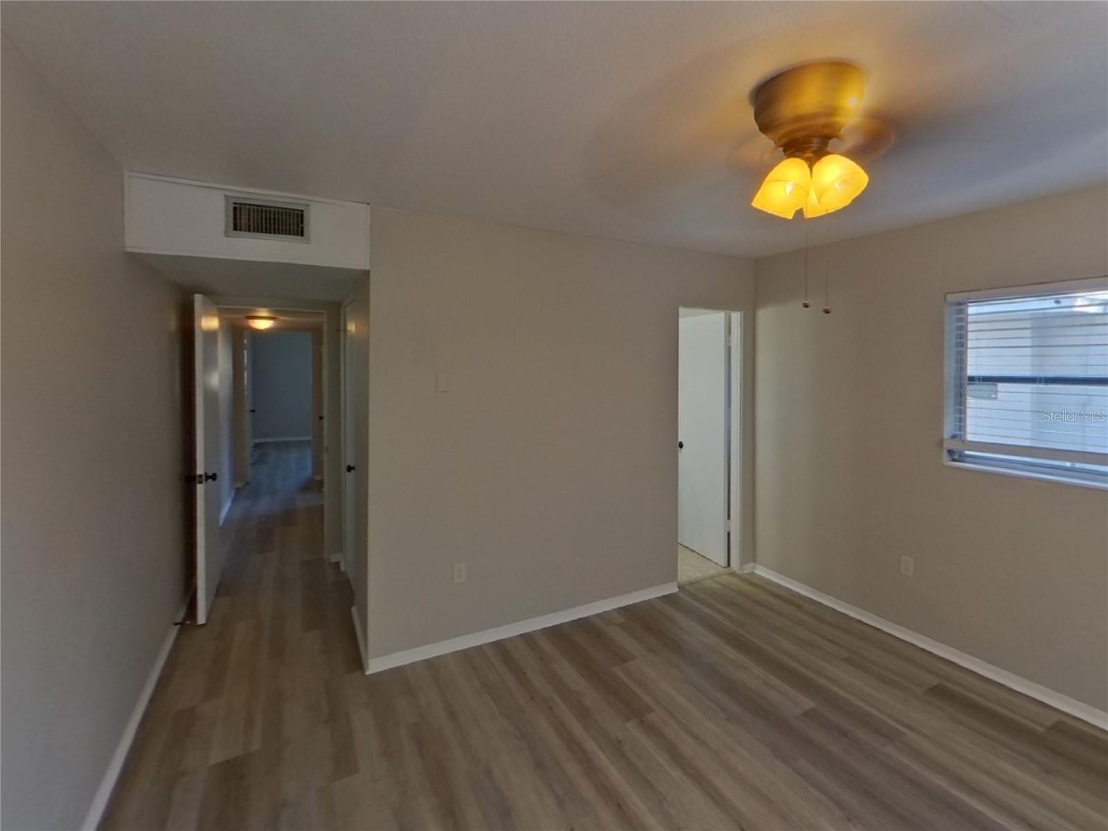 BAYSHORE GARDENS SEC 8 - Residential Lease